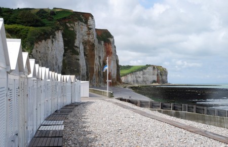 Falaises et cabines de plage